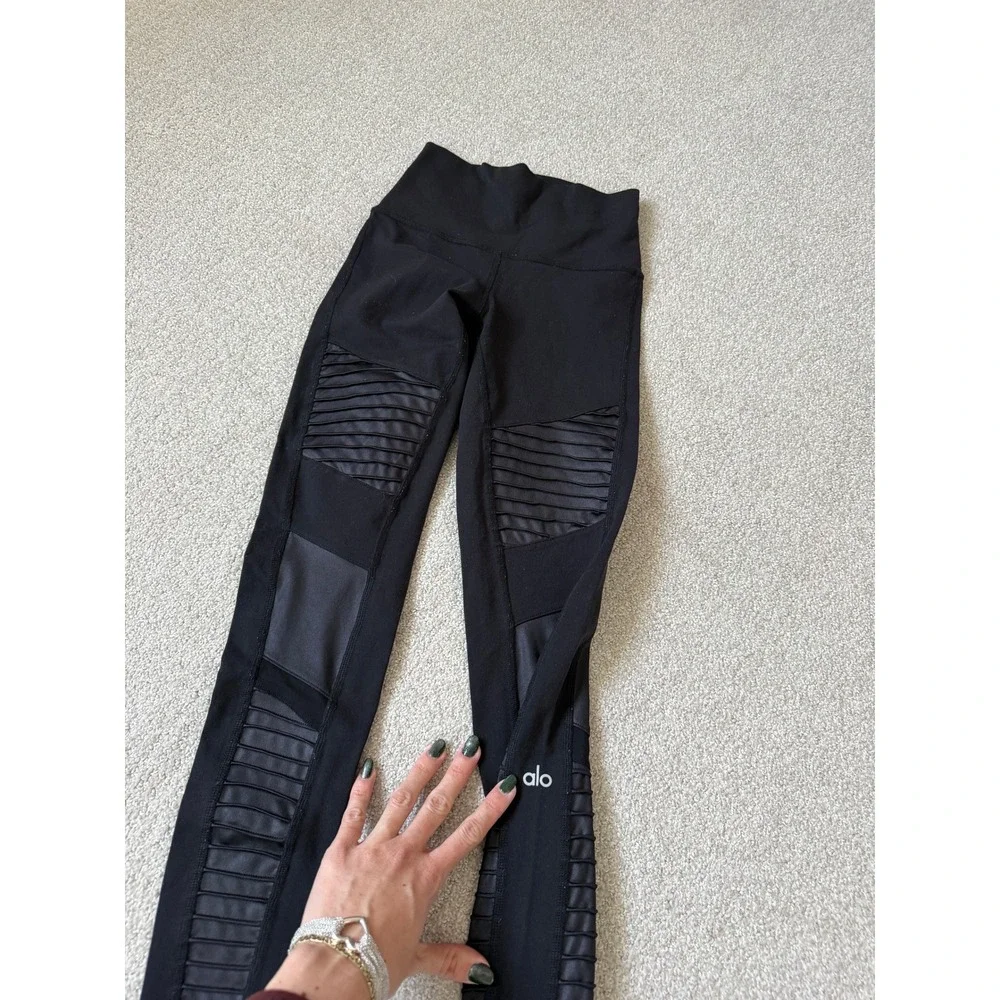 Alo Yoga Moto Leggings Size S Black High Waisted